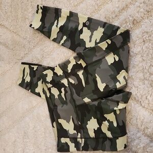 Lululemon Fast and Free Tight 25"